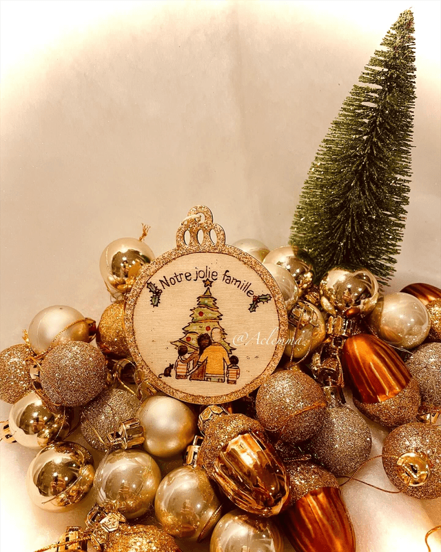 Boule de Noël "Notre jolie famille"