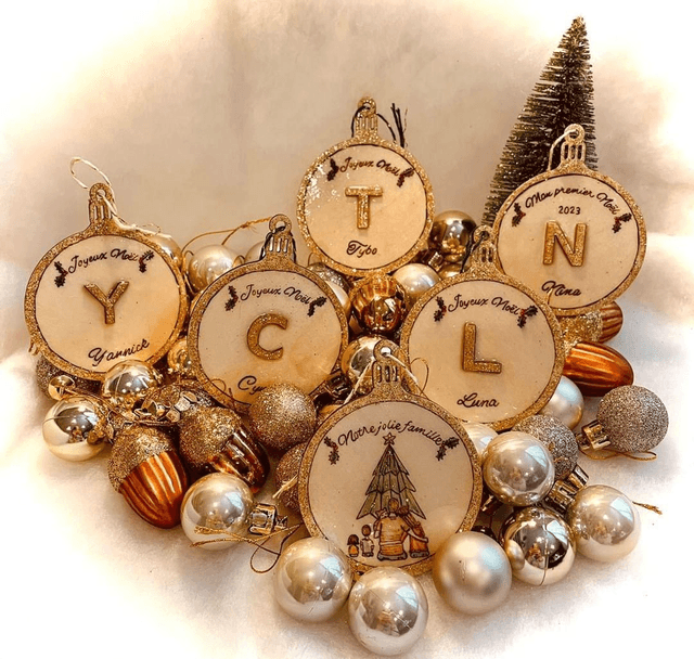 Boule de Noël "Notre jolie famille"