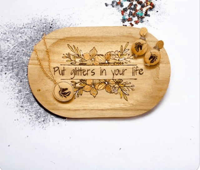 Plateau Glitters
